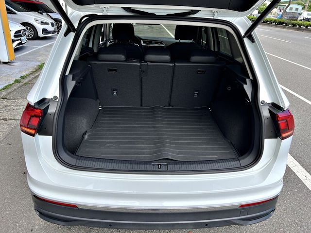 VOLKSWAGEN福斯 TIGUAN  第4張相片