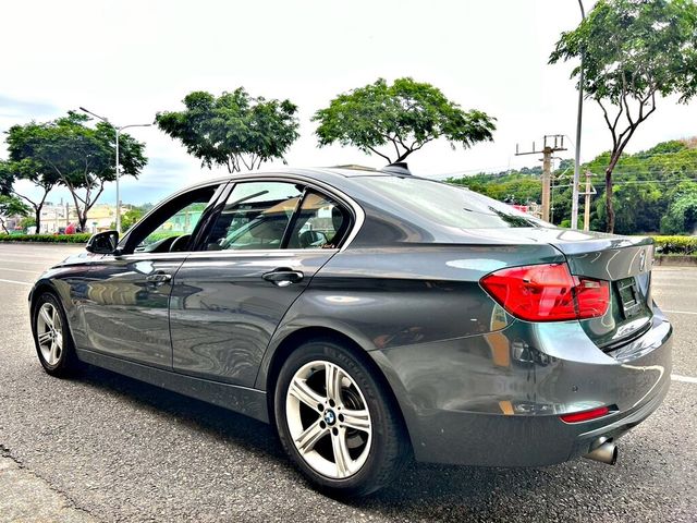 BMW寶馬 316I  第2張相片