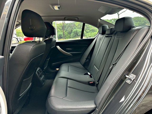 BMW寶馬 316I  第5張相片