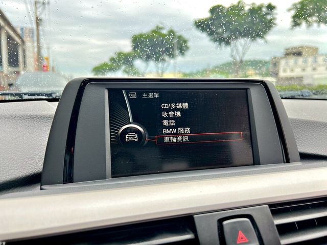 BMW寶馬 316I  第15張相片