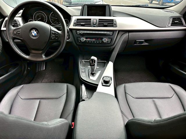 BMW寶馬 316I  第16張相片