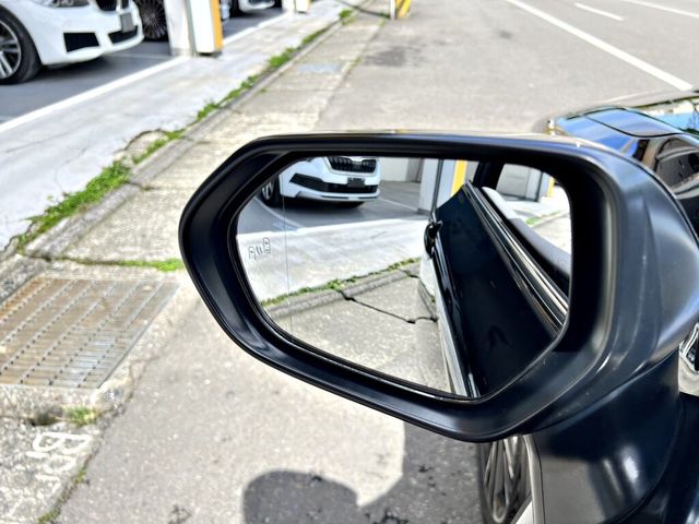 TOYOTA豐田 CAMRY  第5張相片