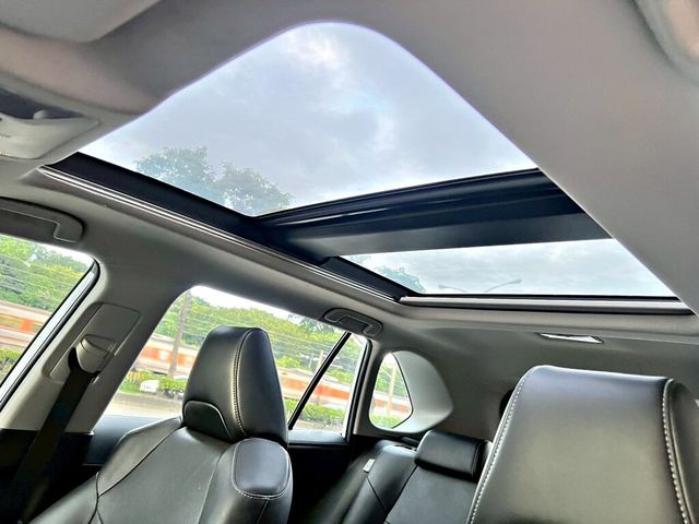 TOYOTA豐田 RAV4  第18張相片