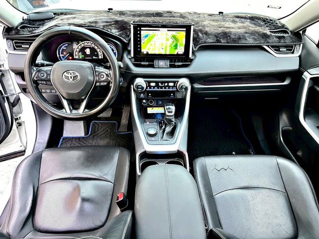 TOYOTA豐田 RAV4  第20張相片