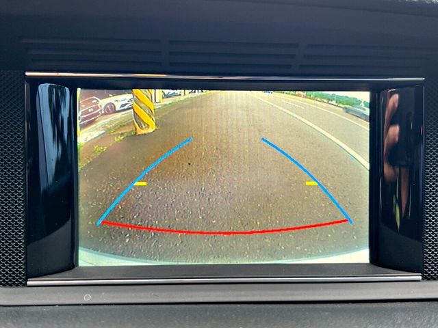 M-BENZ賓士 E250 COUPE  第13張相片