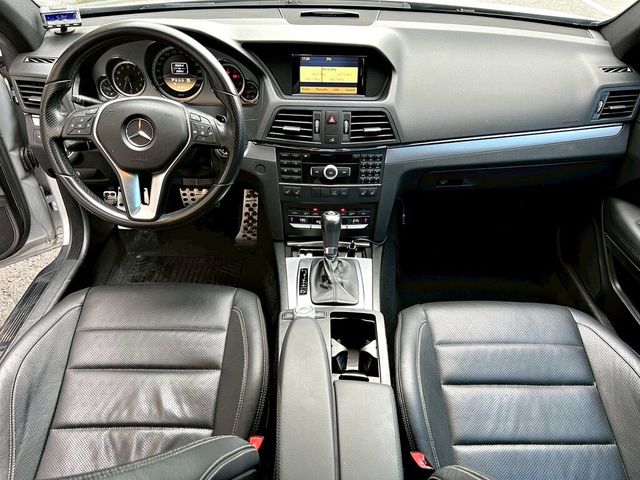 M-BENZ賓士 E250 COUPE  第19張相片