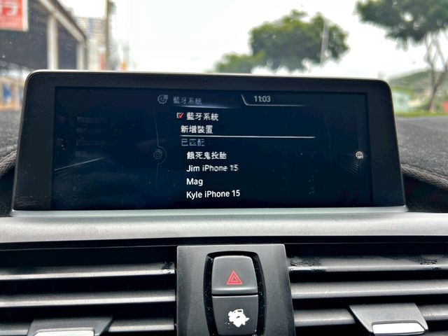 BMW寶馬 118I  第11張相片
