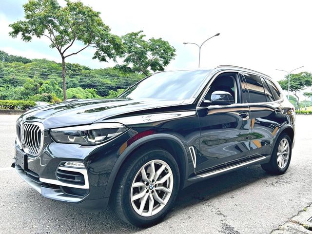 BMW寶馬 X5 XDRIVE25D  第1張相片