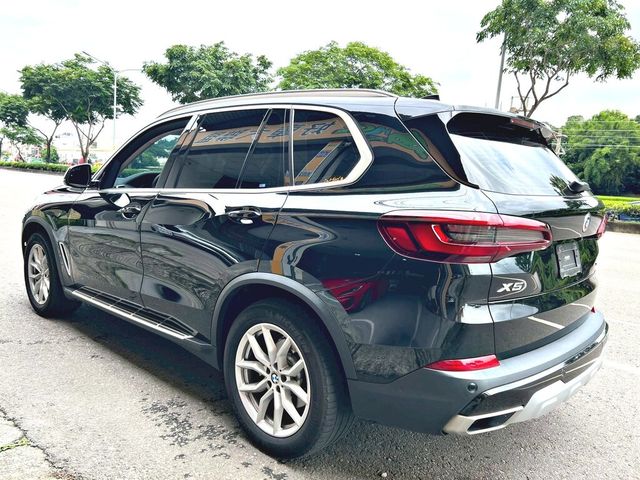 BMW寶馬 X5 XDRIVE25D  第2張相片