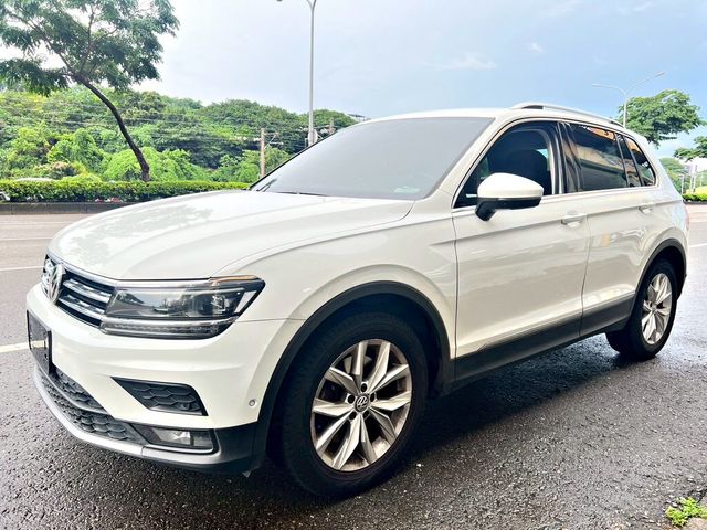 VOLKSWAGEN福斯 TIGUAN  第1張相片