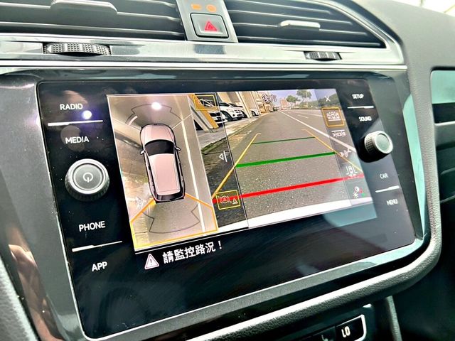 VOLKSWAGEN福斯 TIGUAN  第15張相片