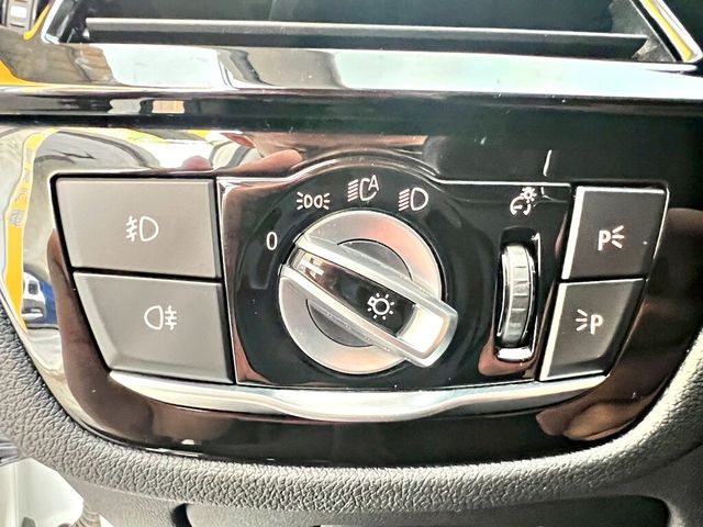 BMW寶馬 520I  第10張相片