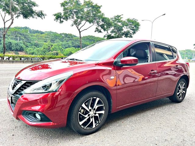 NISSAN日產 TIIDA  第1張相片