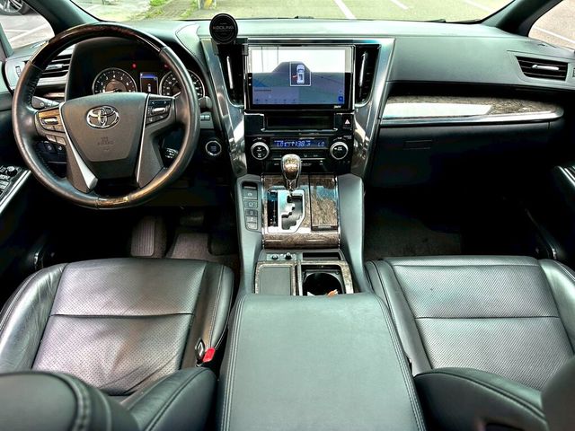TOYOTA豐田 ALPHARD  第19張相片