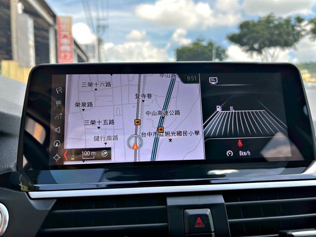 BMW寶馬 X3  第14張相片