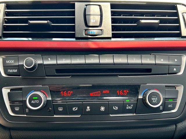 BMW寶馬 320I  第10張相片