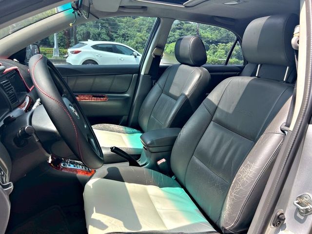 TOYOTA豐田 ALTIS  第5張相片