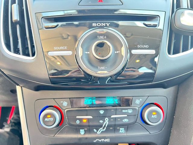 FORD福特 FOCUS  第15張相片