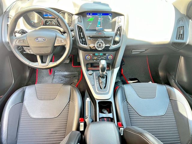 FORD福特 FOCUS  第18張相片
