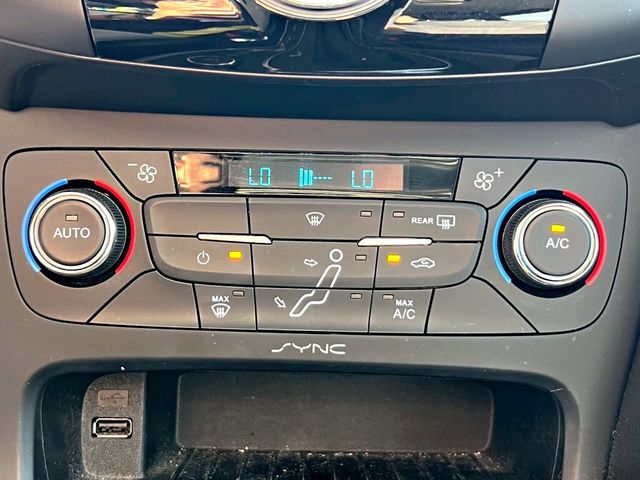 FORD福特 FOCUS  第15張相片