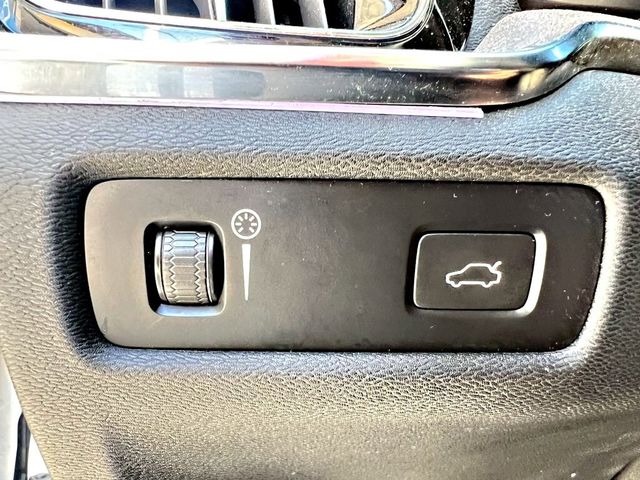 VOLVO富豪 V60  第11張相片