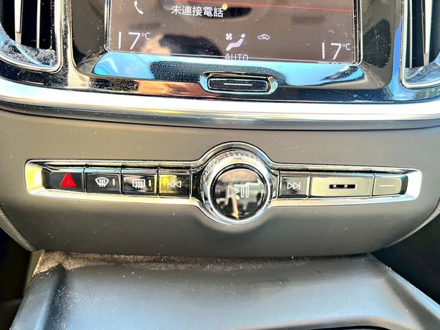 VOLVO富豪 V60  第16張相片