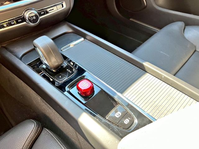 VOLVO富豪 V60  第18張相片