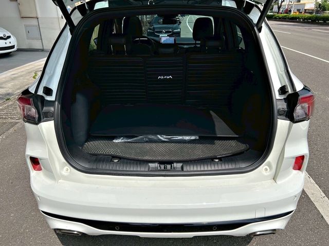 FORD福特 KUGA  第3張相片