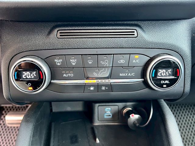 FORD福特 KUGA  第18張相片