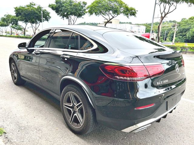 M-BENZ賓士 GLC300 AMG COUPE  第2張相片