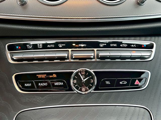 M-BENZ賓士 E200  第15張相片