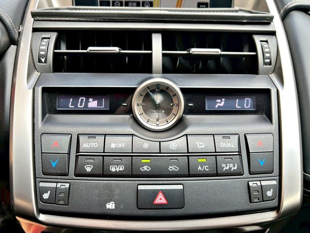 LEXUS凌志 NX200T  第15張相片
