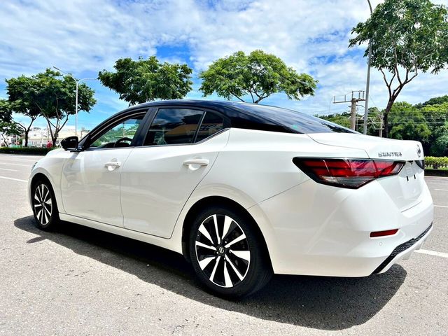 NISSAN日產 SENTRA  第2張相片