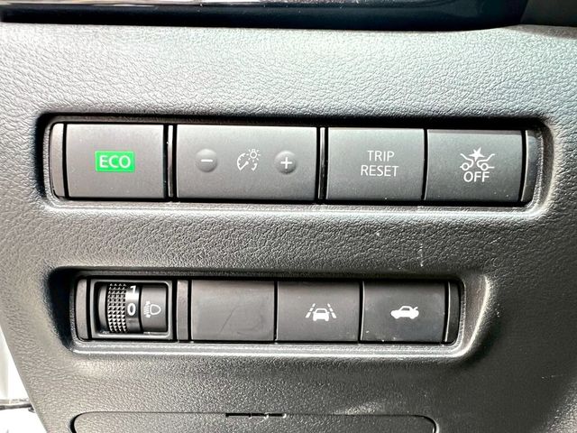 NISSAN日產 SENTRA  第7張相片