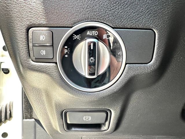 INFINITI無限 Q30  第19張相片