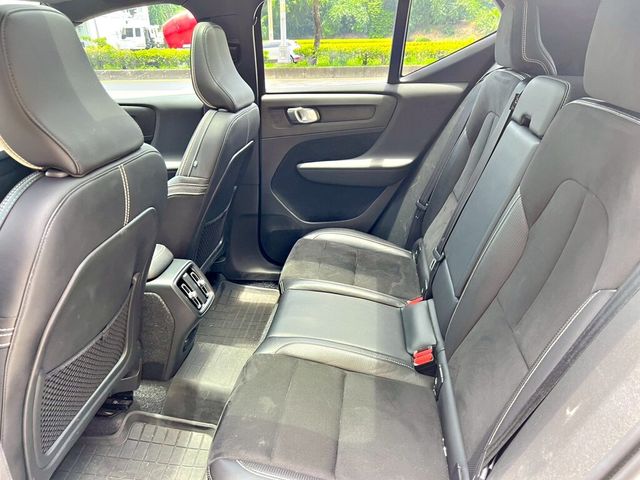 VOLVO富豪 XC40  第8張相片