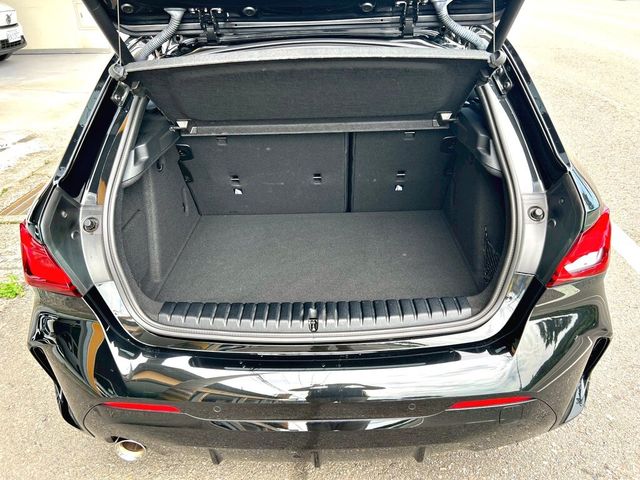 BMW寶馬 118I  第3張相片