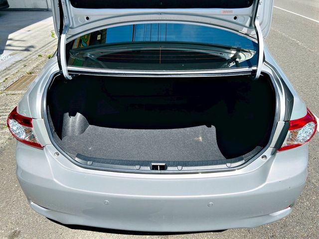 TOYOTA豐田 ALTIS  第3張相片