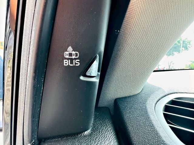 VOLVO富豪 V40  第5張相片