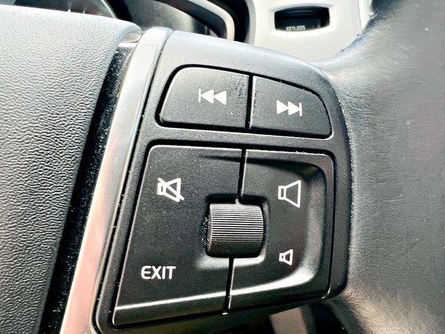 VOLVO富豪 V40  第10張相片