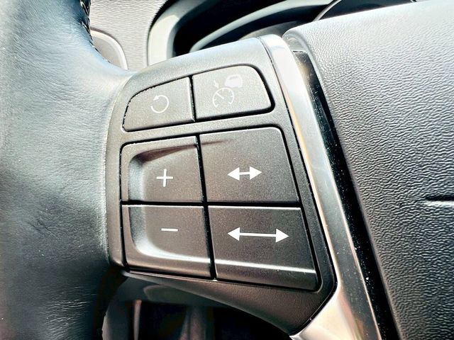 VOLVO富豪 V40  第11張相片
