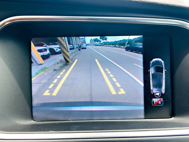 VOLVO富豪 V40  第13張相片
