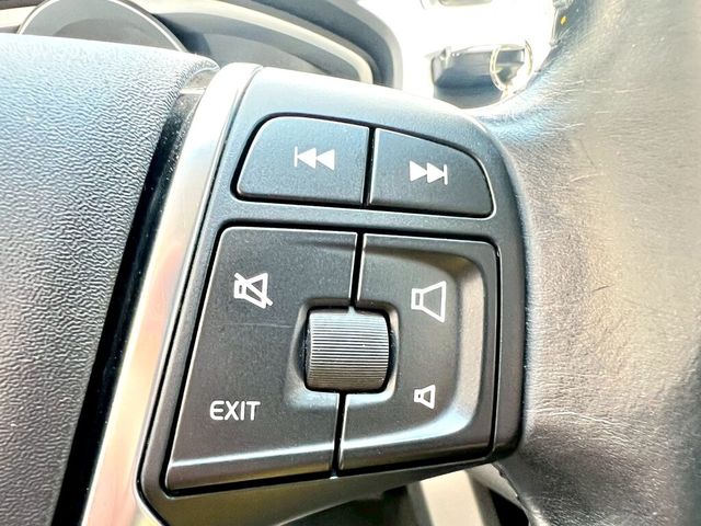 VOLVO富豪 V40  第11張相片