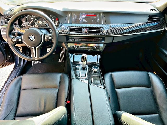 BMW寶馬 520I  第20張相片
