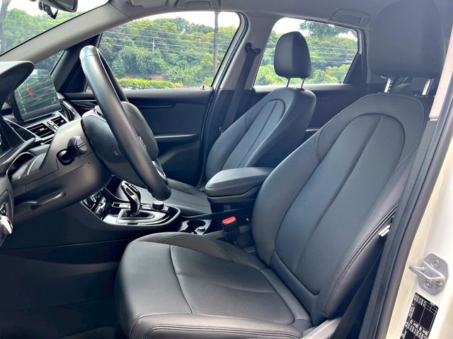 BMW寶馬 218I  第6張相片