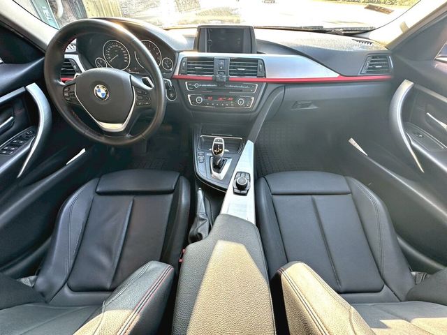 BMW寶馬 320I  第11張相片