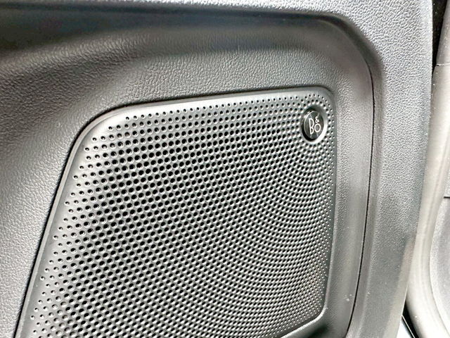 FORD福特 KUGA  第7張相片