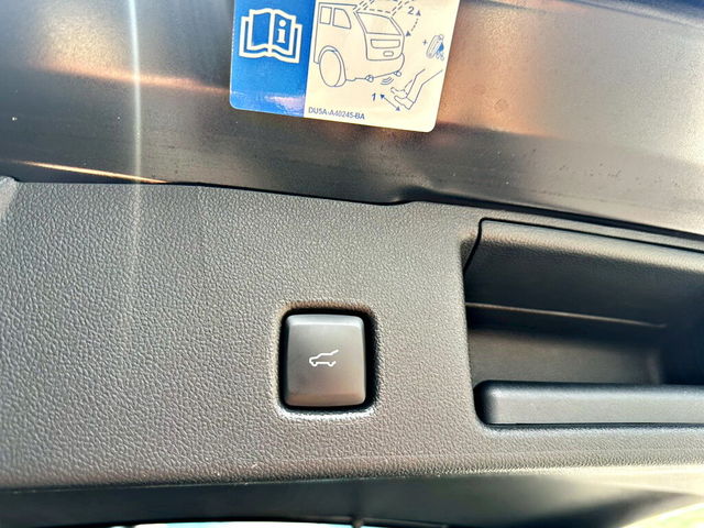 FORD福特 KUGA  第12張相片