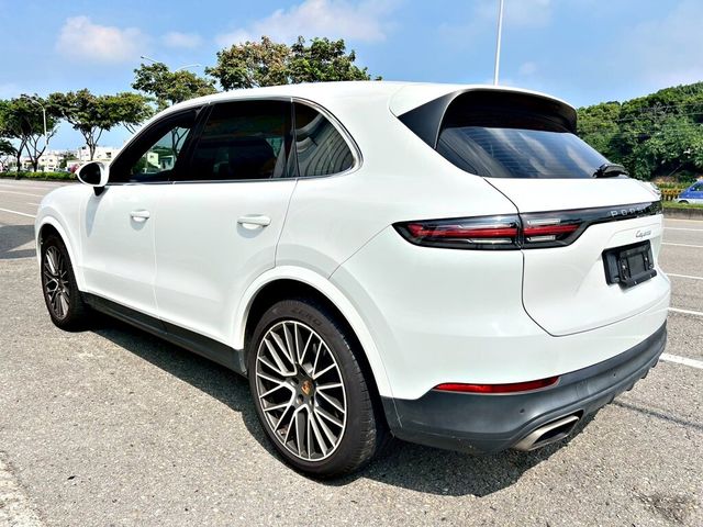 PORSCHE保時捷 CAYENNE  第2張相片