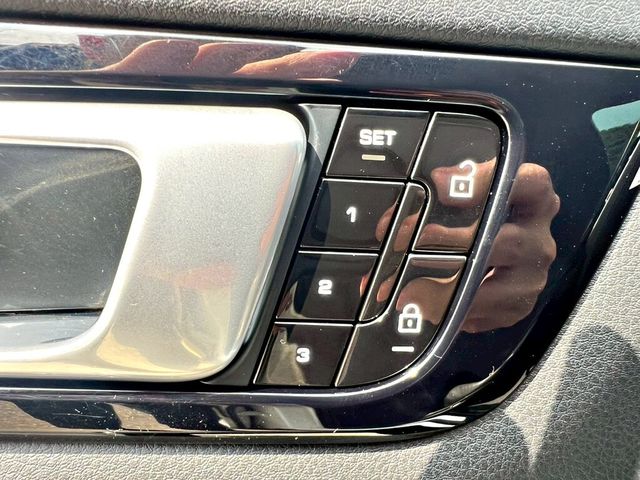 PORSCHE保時捷 CAYENNE  第5張相片